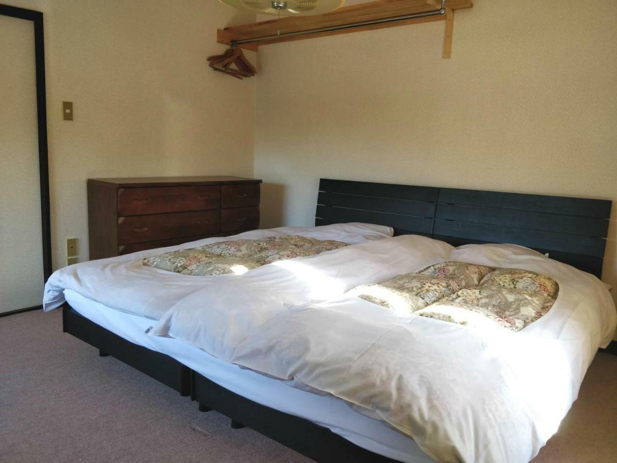 Lodge Jun Hakuba Rom bilde